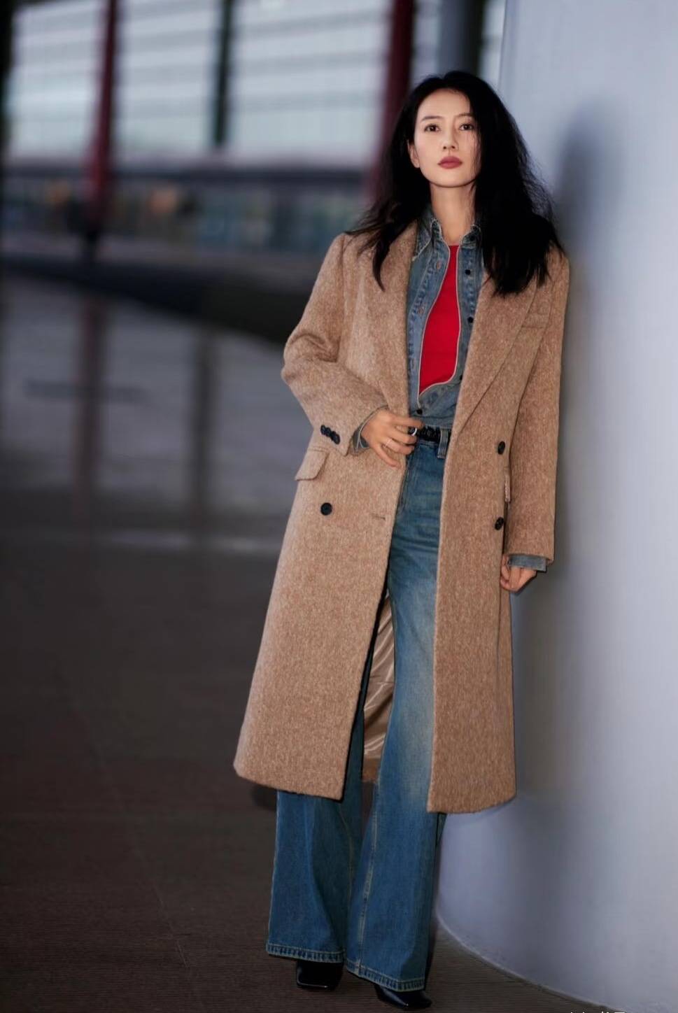 巩俐、梅姨、高圆圆...Power女性冬天少不了一件驼色大衣<strong></p>
<p>币安币价格</strong>!