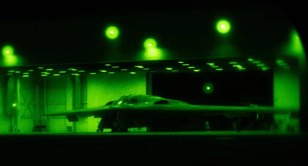 美媒:想让B-21深入中俄腹地<strong></p>
<p>ADA价格</strong>,自由出入肆意轰炸,100架远远不够