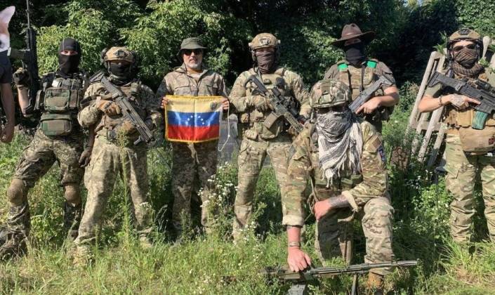 乌克兰败局已定？前线大崩溃<strong></p>
<p>艾达币价格</strong>，乌军精锐警告：新兵练两天就上战场