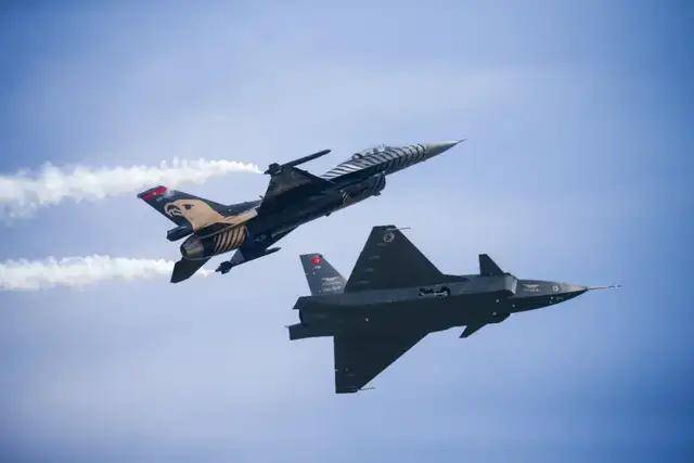 我们落后了?土耳其完成“世界首次无人机发射空空弹”<strong></p>
<p>BCH价格</strong>,性能如何