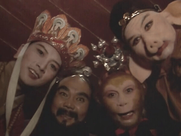 “50块帆布包配3000块包挂”<strong></p>
<p>BCH价格</strong>,时髦年轻人背半个身家出门