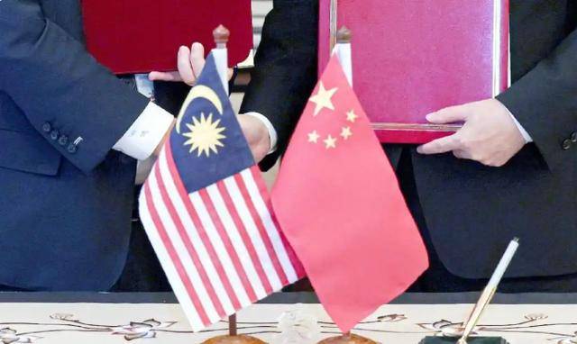 与美国签协议<strong></p>
<p>BCH价格</strong>,犯了众怒!中方严正关切,马来西亚急赴华澄清