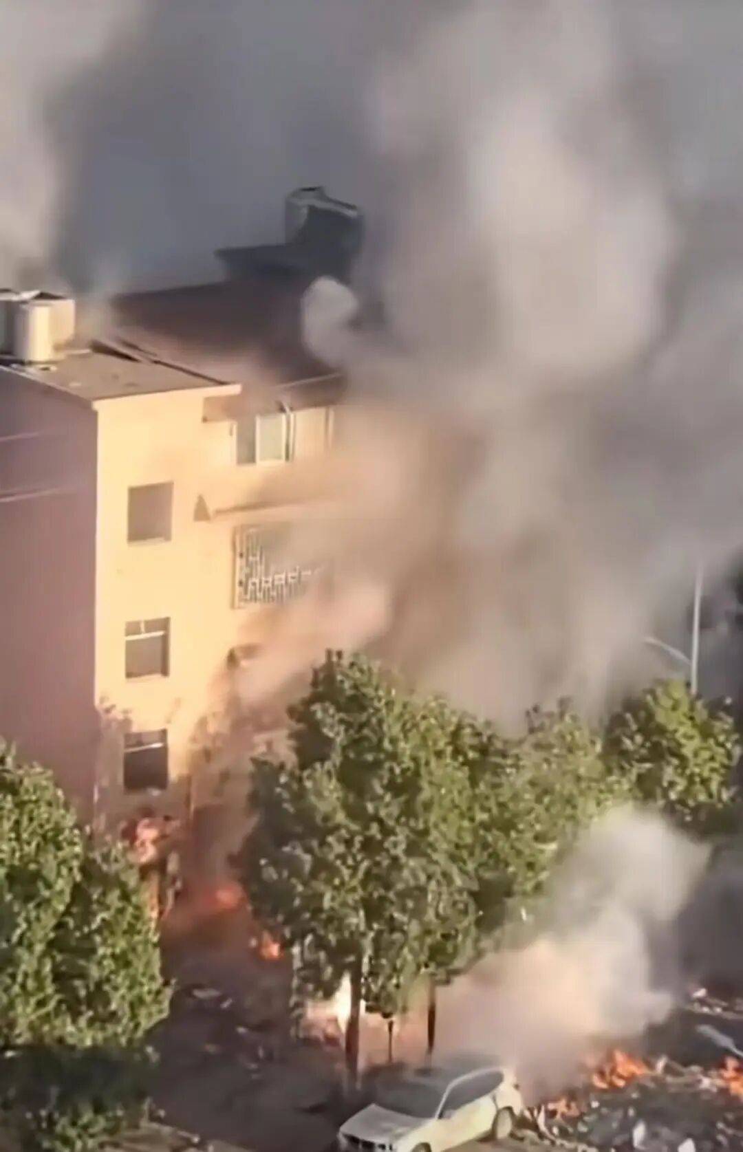 郴州发生燃爆的烟花爆竹店老板已去世<strong></p>
<p>BCH价格</strong>,家属最新回应