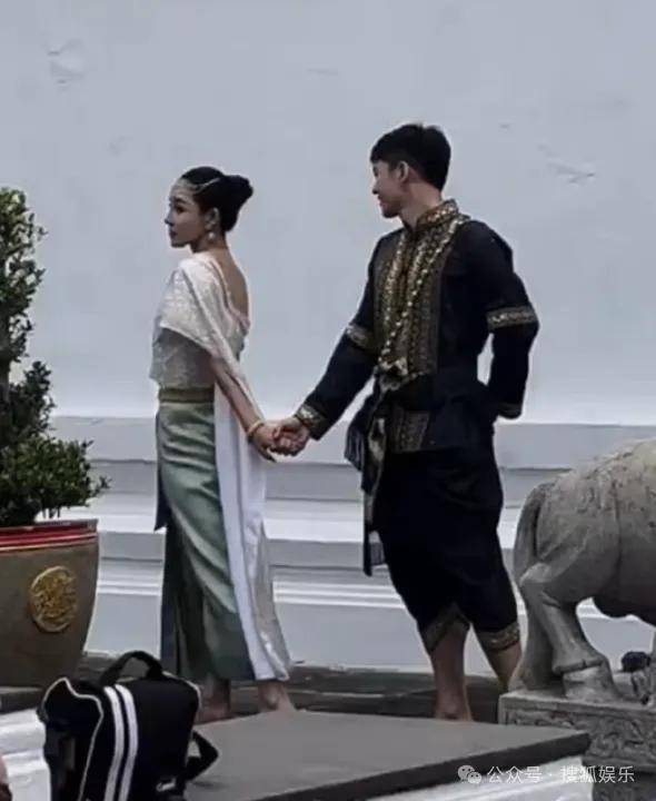 又一对魔幻的圈内姐弟恋曝光<strong></p>
<p>BSV价格</strong>!这组合有点太超前了......