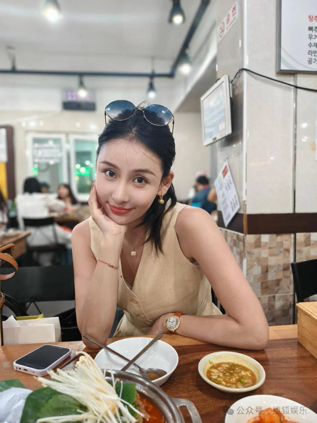 又一对魔幻的圈内姐弟恋曝光<strong></p>
<p>BSV价格</strong>!这组合有点太超前了......