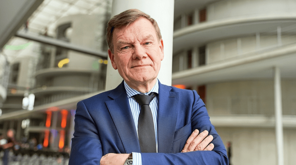 行程结束<strong></p>
<p>BSV价格</strong>,德国外长离开北京,临走前提出2个要求,中方态度明确!