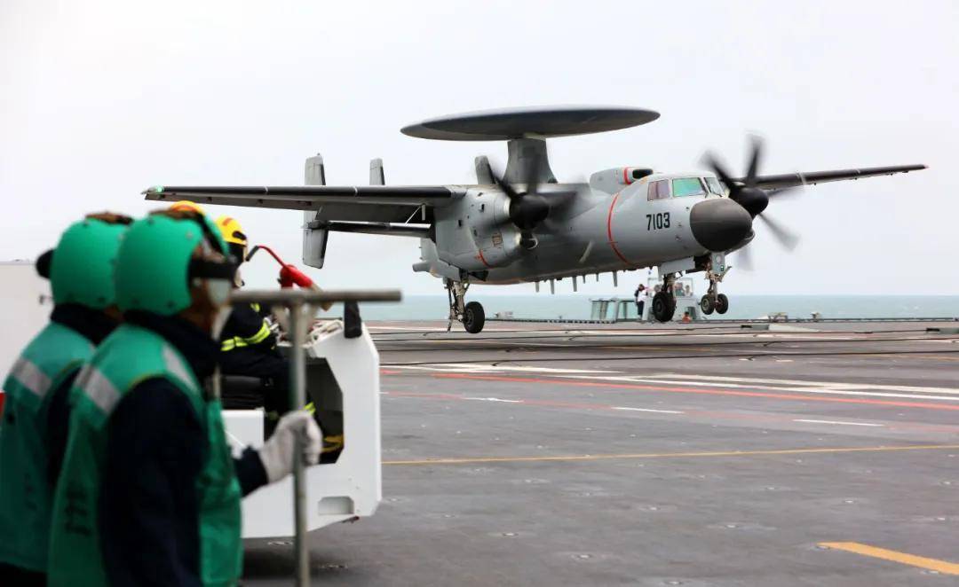 美媒:中日空战将一边倒<strong></p>
<p>比特币价格</strong>,不仅靠最强4.5代歼15,解放军还有杀招