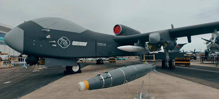 中国“空中航母”首飞成功<strong></p>
<p>比特币价格</strong>!