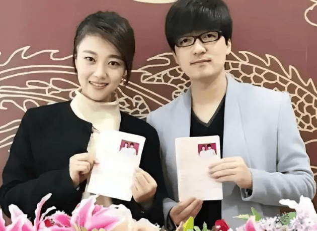 考古|玖月奇迹被曝已复婚<strong></p>
<p>比特币价格</strong>，王小玮疑似怀孕小腹隆起，为何两人至今不同台演出？