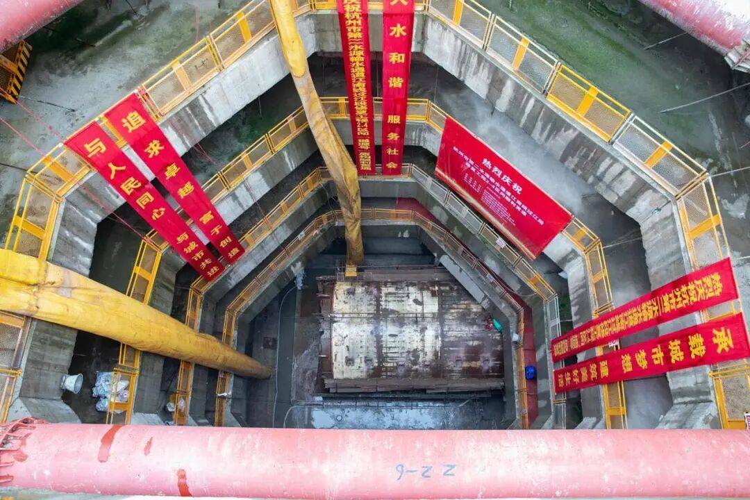 杭州滨江、萧山、大江东市民喝上千岛湖水<strong></p>
<p>比特币价格</strong>!钱塘江南岸有了“双水源”