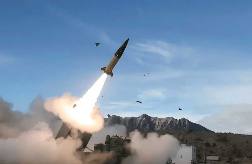 乌克兰得偿所愿<strong></p>
<p>区块链挖矿价格</strong>!俄军第76空降师炸了一整夜:集团冲锋却落入圈套