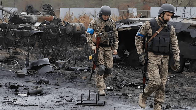 泽连斯基终于投降了<strong></p>
<p>IPFS价格</strong>？早知如此何必当初