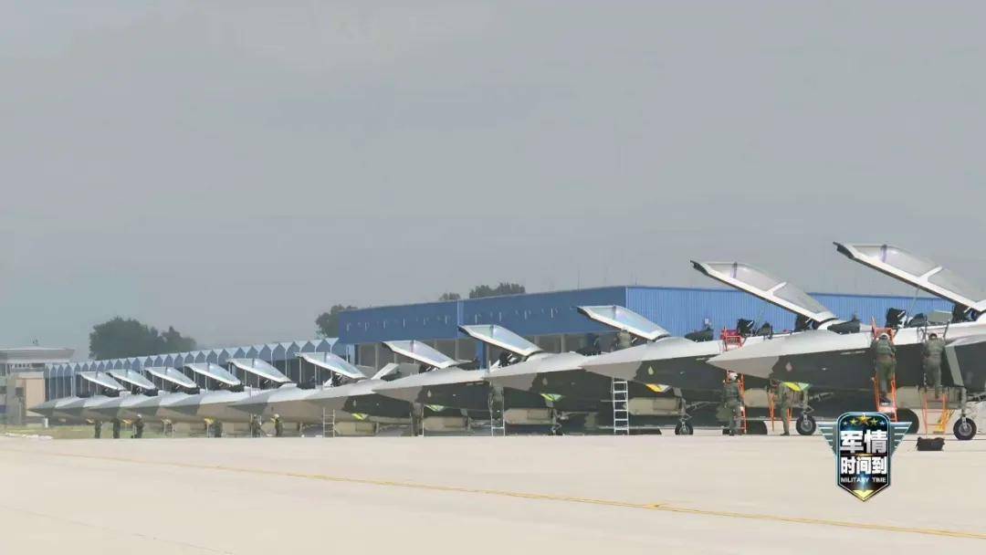 中航官宣：歼-20S具备对地、对海打击能力<strong></p>
<p>数字虚拟货币</strong>，可与无人机协同作战！