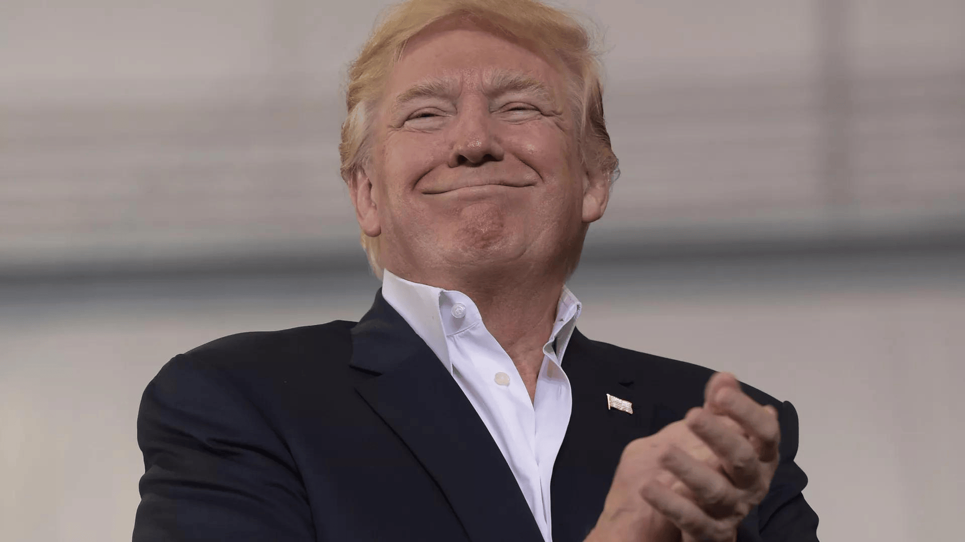 克林顿破釜沉舟式宣战<strong></p>
<p>中国虚拟货币</strong>，宁可身败名裂，也要让特朗普“陪葬”