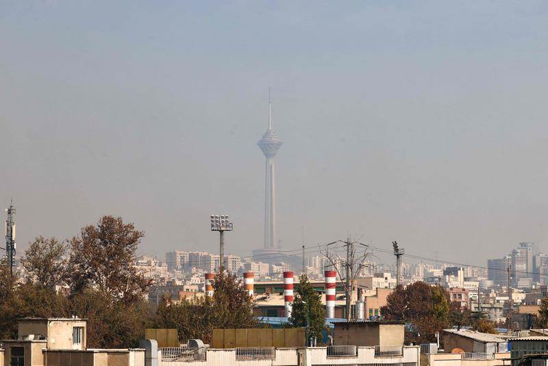 特朗普威胁“将付出惨痛代价”，伊朗会步委内瑞拉后尘？