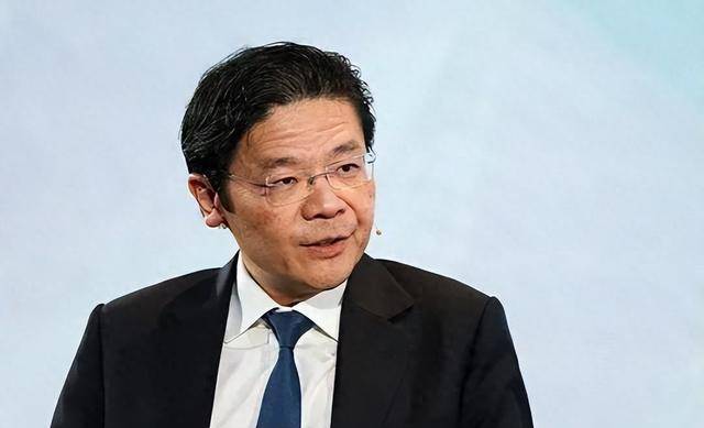 新加坡总理表态“小心日本占领”，高市早苗想出办法，邀请黄循财访日